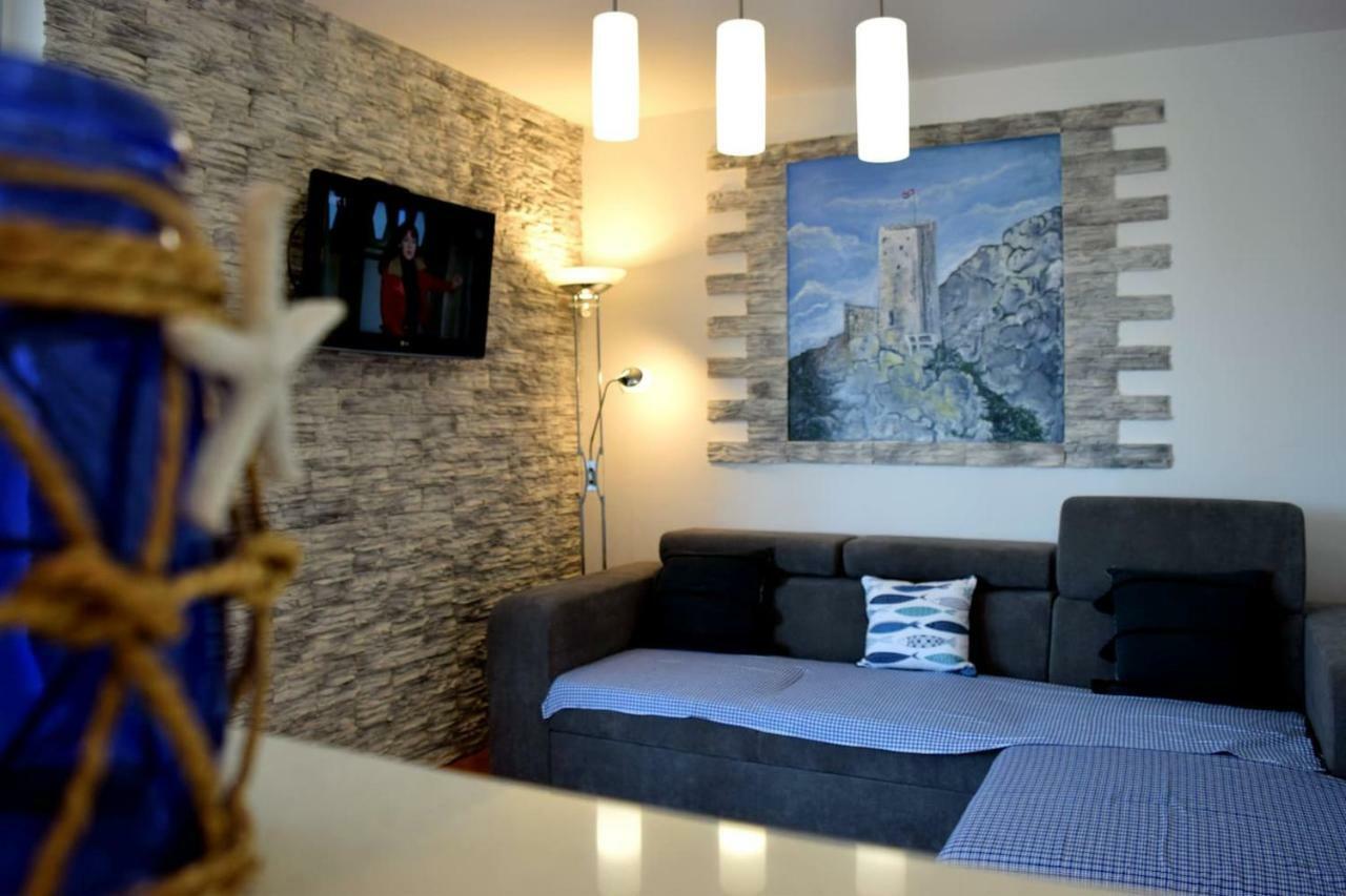 Newly Renovated Apartment "Marin" In The Center! Omiš Exteriér fotografie
