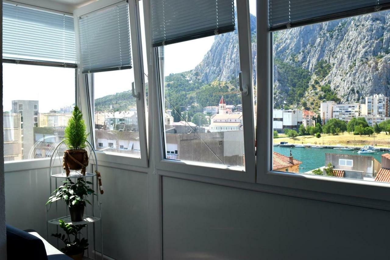 Newly Renovated Apartment "Marin" In The Center! Omiš Exteriér fotografie
