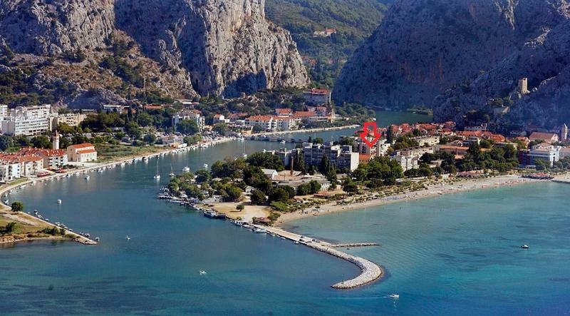 Newly Renovated Apartment "Marin" In The Center! Omiš Exteriér fotografie