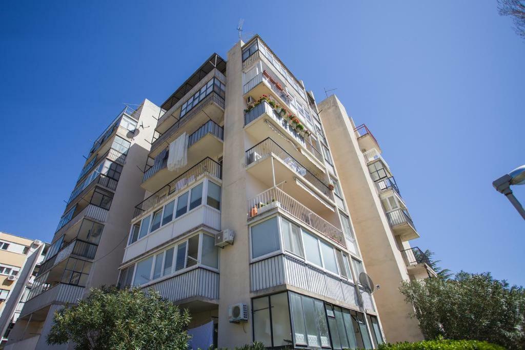 Newly Renovated Apartment "Marin" In The Center! Omiš Exteriér fotografie